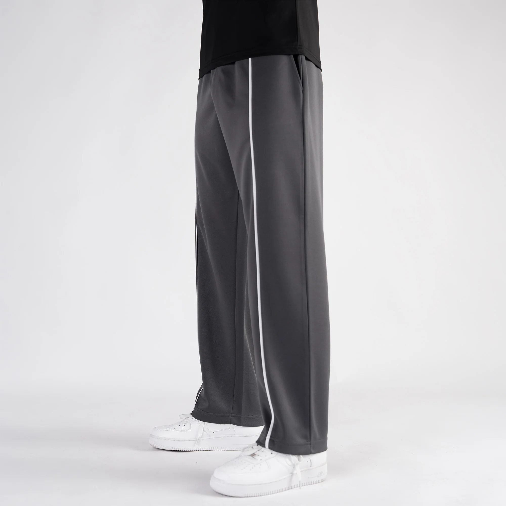 Gray Wide Leg Trouser with Front White Piping - Image 3